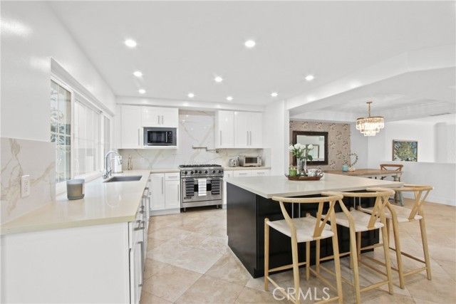 19355 Maidstone, Huntington Beach, CA 92648