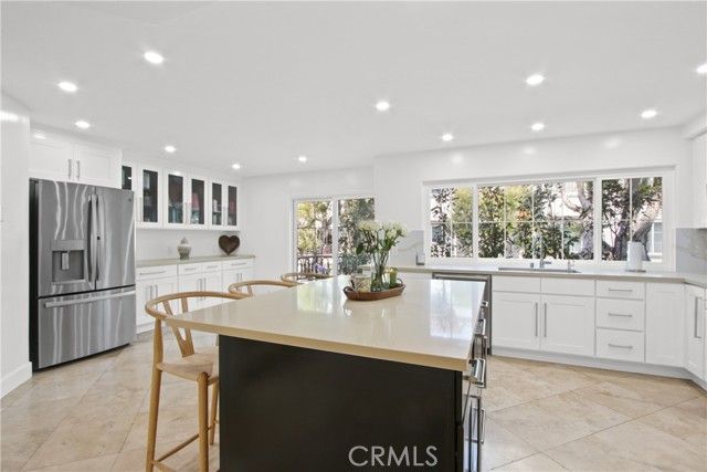 19355 Maidstone, Huntington Beach, CA 92648