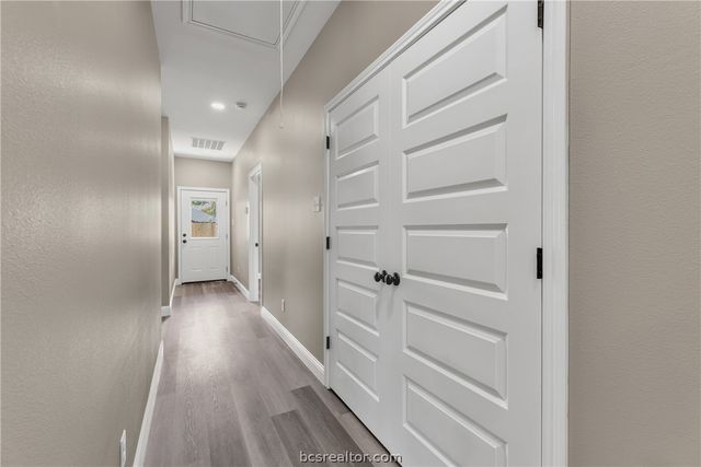 905B West Virginia Street, Navasota, TX 77868