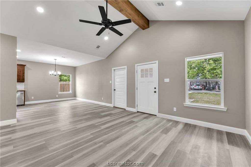 905B West Virginia Street, Navasota, TX 77868 — photo 5