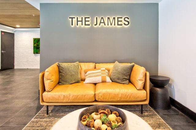 9396 Landings Lane 604, Des Plaines, IL 60016