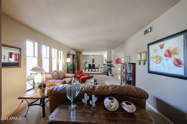 7045 E SWEETWATER Avenue, Scottsdale, AZ 85254