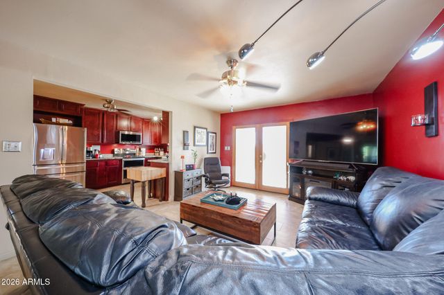 7045 E SWEETWATER Avenue, Scottsdale, AZ 85254