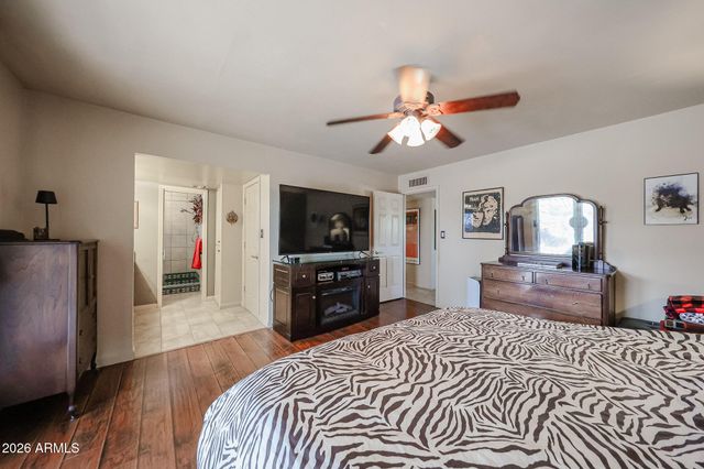 7045 E SWEETWATER Avenue, Scottsdale, AZ 85254