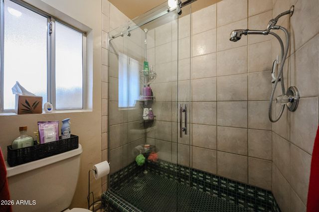 7045 E SWEETWATER Avenue, Scottsdale, AZ 85254