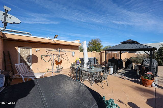 7045 E SWEETWATER Avenue, Scottsdale, AZ 85254