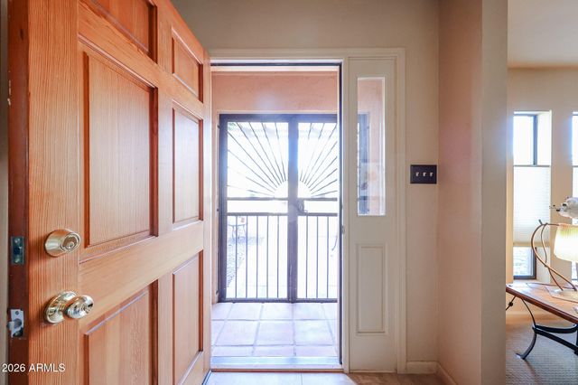 7045 E SWEETWATER Avenue, Scottsdale, AZ 85254