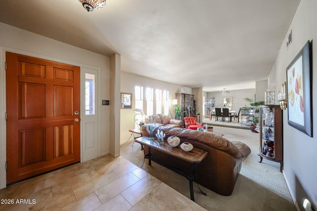 7045 E SWEETWATER Avenue, Scottsdale, AZ 85254