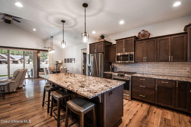 940 E Hurricane DR, Hayden, ID 83835