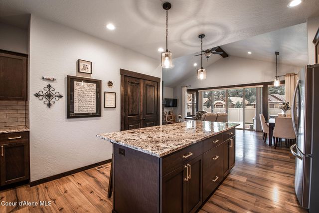 940 E Hurricane DR, Hayden, ID 83835