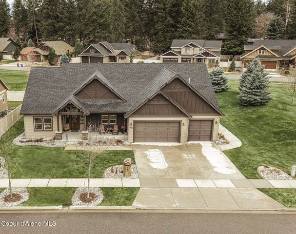 940 E Hurricane DR, Hayden, ID 83835