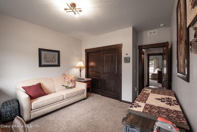 940 E Hurricane DR, Hayden, ID 83835