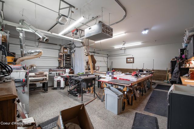 940 E Hurricane DR, Hayden, ID 83835