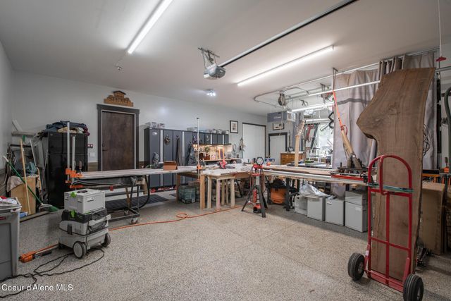 940 E Hurricane DR, Hayden, ID 83835