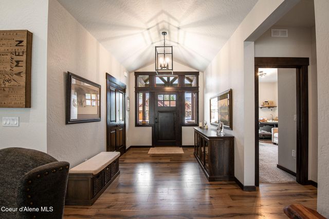 940 E Hurricane DR, Hayden, ID 83835