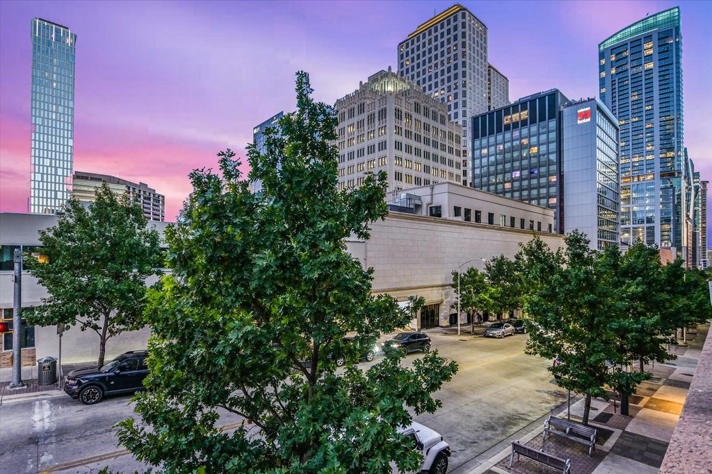 710 Colorado ST 2D, Austin, TX 78701