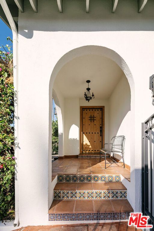1334 Coronado Terrace, Los Angeles, CA 90026 — photo 2