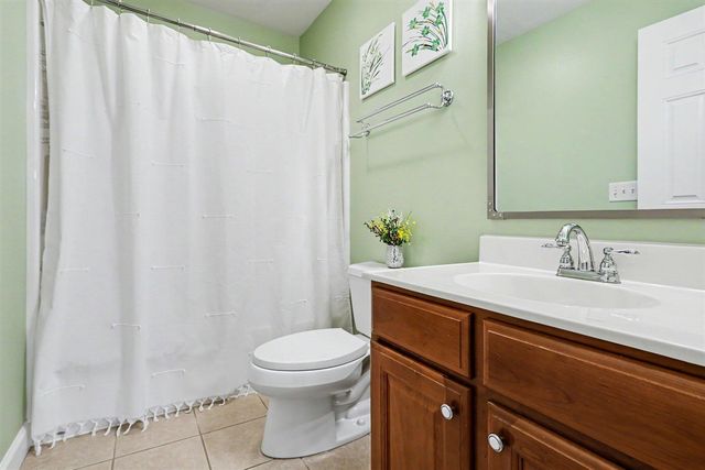 17 Longmeadow Lane, Niles, MI 49120