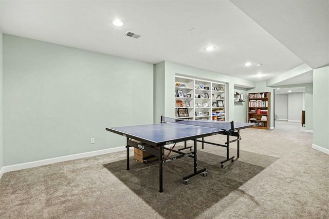 17 Longmeadow Lane, Niles, MI 49120