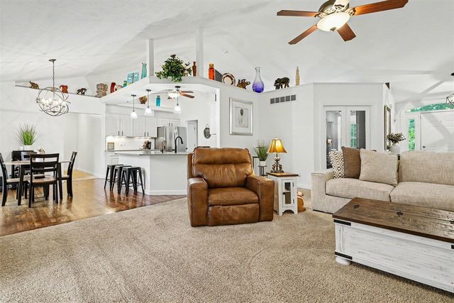 17 Longmeadow Lane, Niles, MI 49120