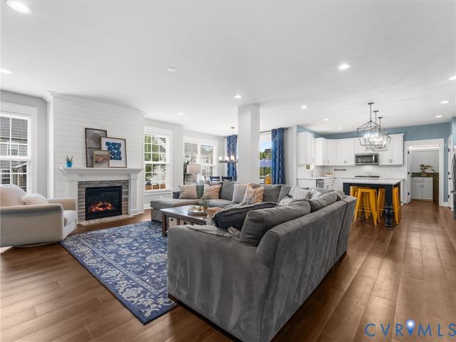 16631 Cabrio Pl, Moseley, VA 23120