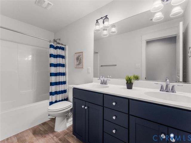 16631 Cabrio Pl, Moseley, VA 23120
