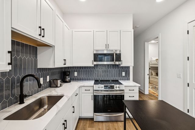 815 Main St Apt 103, Nashville, TN 37206