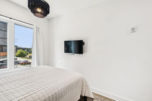 815 Main St Apt 103, Nashville, TN 37206