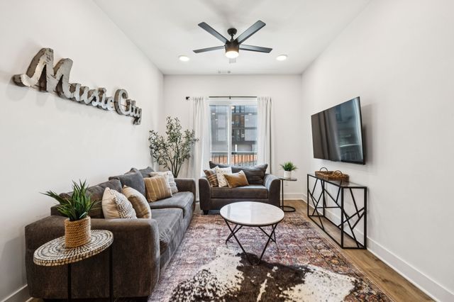 815 Main St Apt 103, Nashville, TN 37206