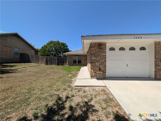 1644 W County Line Road, New Braunfels, TX 78130