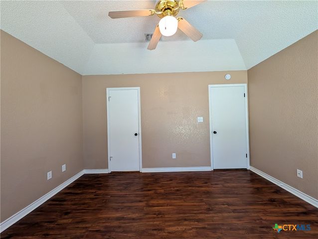 1644 W County Line Road, New Braunfels, TX 78130