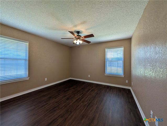 1644 W County Line Road, New Braunfels, TX 78130