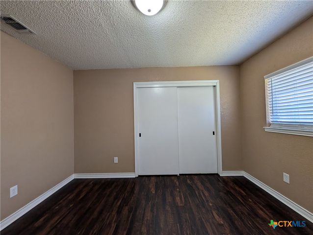 1644 W County Line Road, New Braunfels, TX 78130