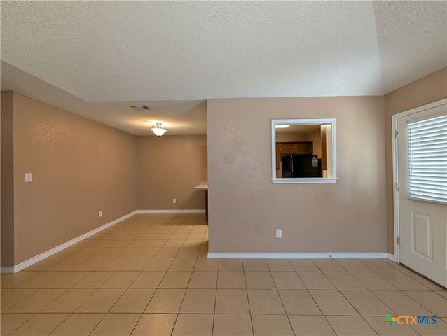 1644 W County Line Road, New Braunfels, TX 78130