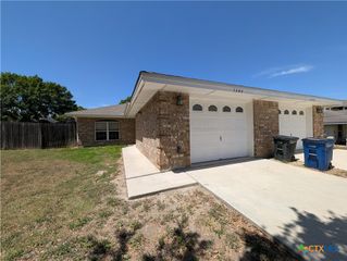1644 W County Line Road, New Braunfels, TX 78130