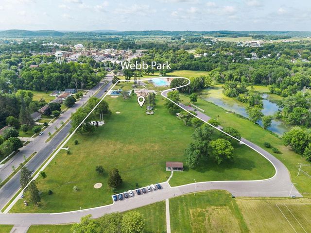 648 N Webb Avenue, Reedsburg, WI 53959