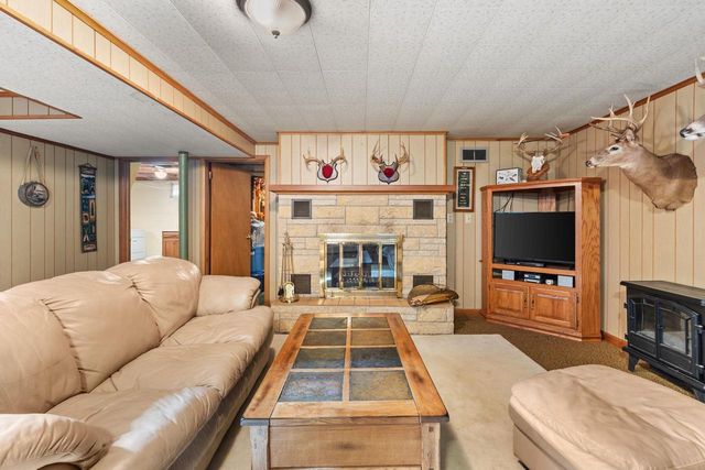 648 N Webb Avenue, Reedsburg, WI 53959
