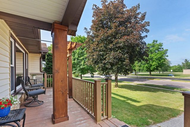 648 N Webb Avenue, Reedsburg, WI 53959