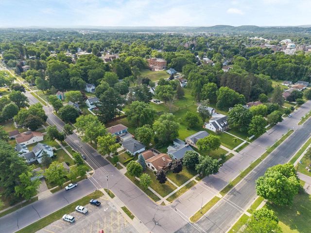 648 N Webb Avenue, Reedsburg, WI 53959