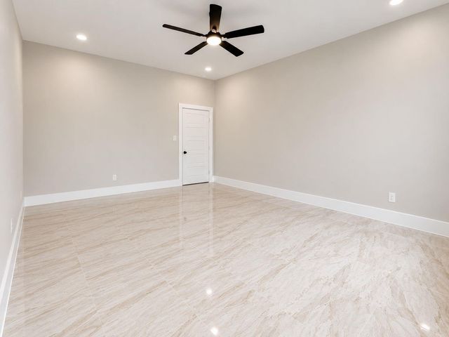 15200 Tosca Ln, Plantersville, TX 77364