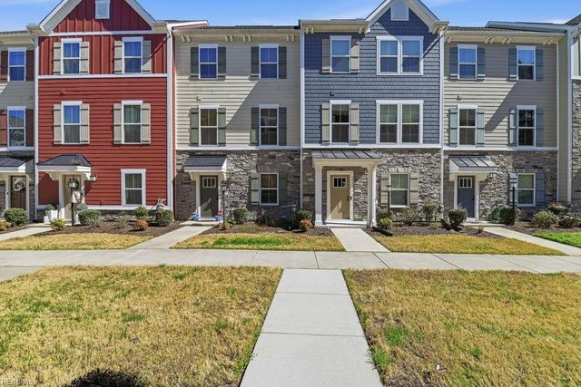 1705 Foremast LOOP, Chesapeake, VA 23323