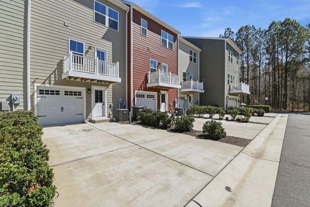 1705 Foremast LOOP, Chesapeake, VA 23323