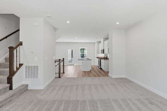 1705 Foremast LOOP, Chesapeake, VA 23323