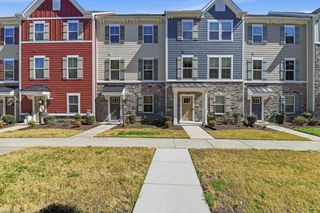 1705 Foremast LOOP, Chesapeake, VA 23323