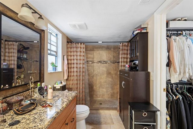 325 SONOMA VALLEY CIRCLE, Orlando, FL 32835