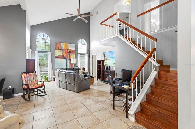 325 SONOMA VALLEY CIRCLE, Orlando, FL 32835