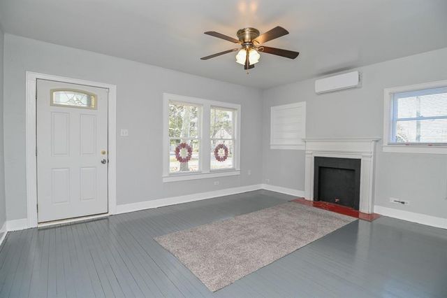 6401 Stratton Street, Houston, TX 77023