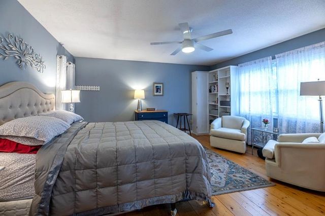 67 Valley Pass, Manchester, VT 05255