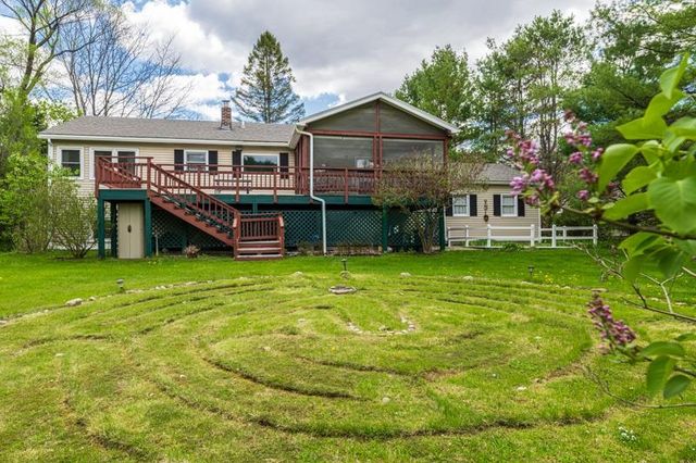 67 Valley Pass, Manchester, VT 05255