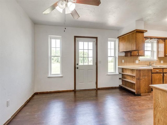 2316 N County Road 1222 Road, Blanchard, OK 73010